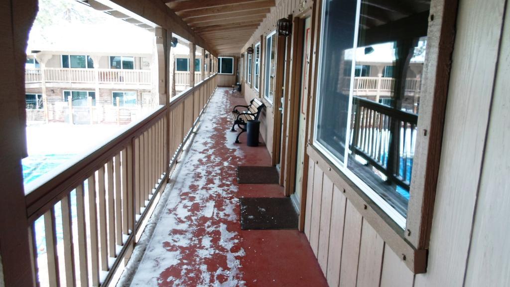 The Lodge At Lake Tahoe, A Vri Resort South Lake Tahoe Exterior photo